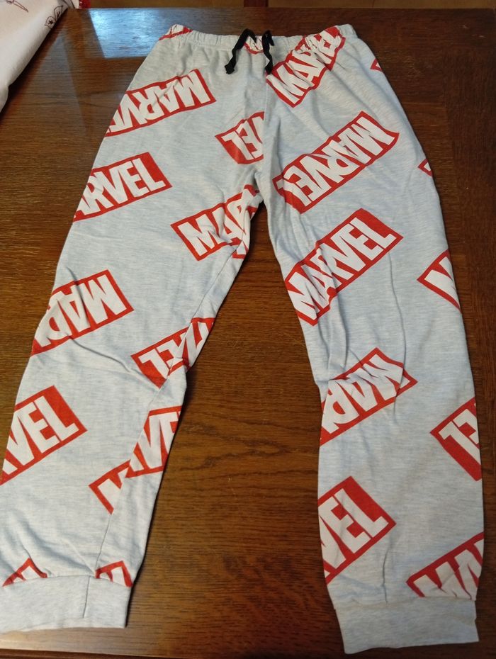 Pyjama 10-11ans - photo numéro 2