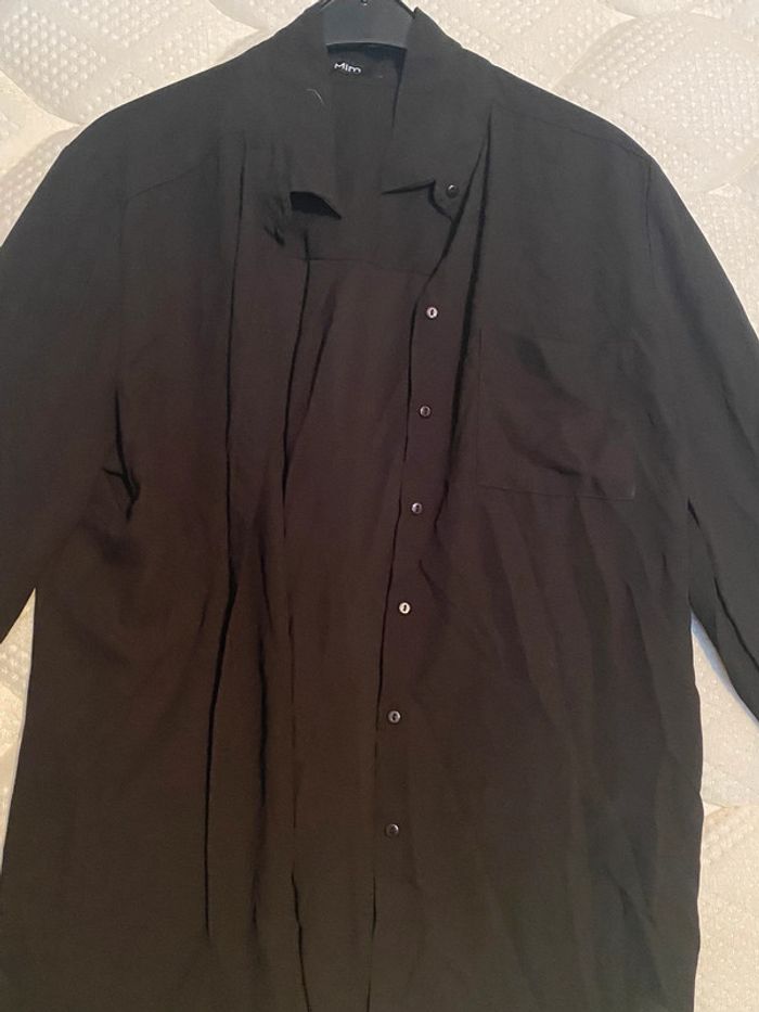 Chemise noire - photo numéro 2