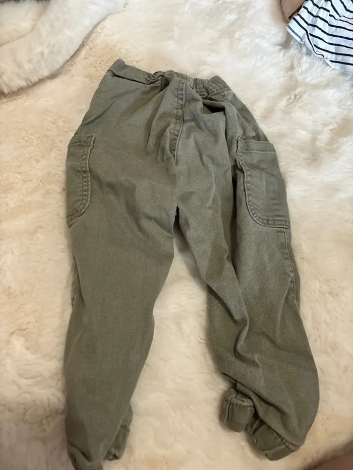 Petit cargo fille 18 mois H&M - photo numéro 2
