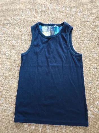 T shirt sans manches