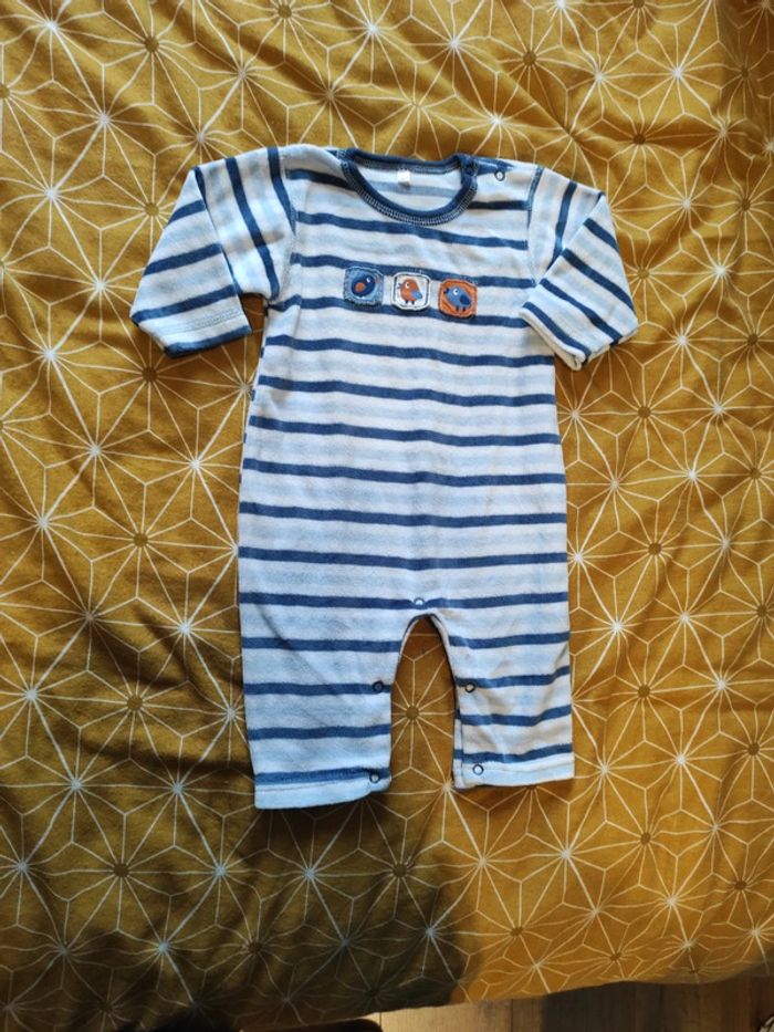 Combinaison pyjama grenouillère sans pied