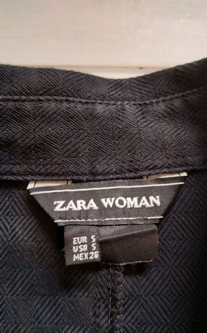 Chemise noire ZARA TBE