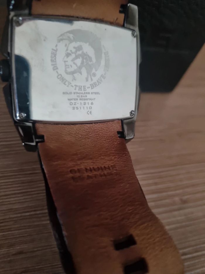 Montre marron Diesel - photo numéro 3