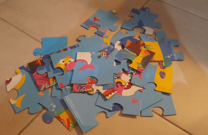 Puzzle 24 pièces baby shark - photo numéro 3