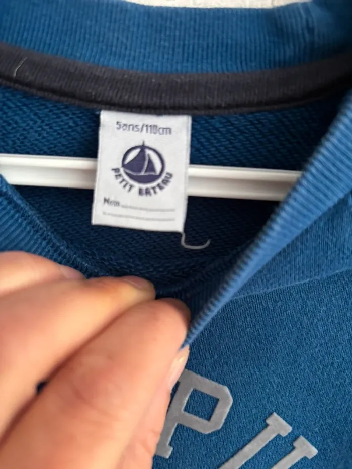 Sweat petit bateau taille 5 ans - photo numéro 3
