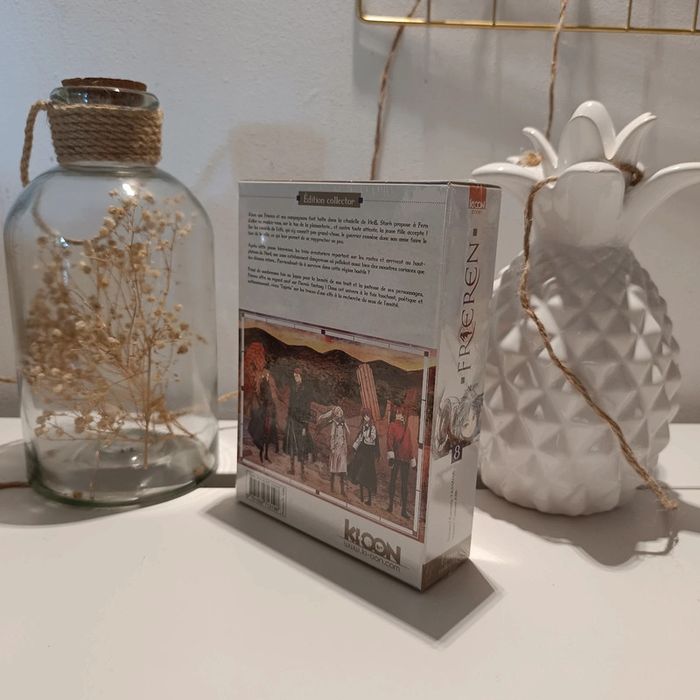 Manga coffret collector 8 du manga frieren - photo numéro 2