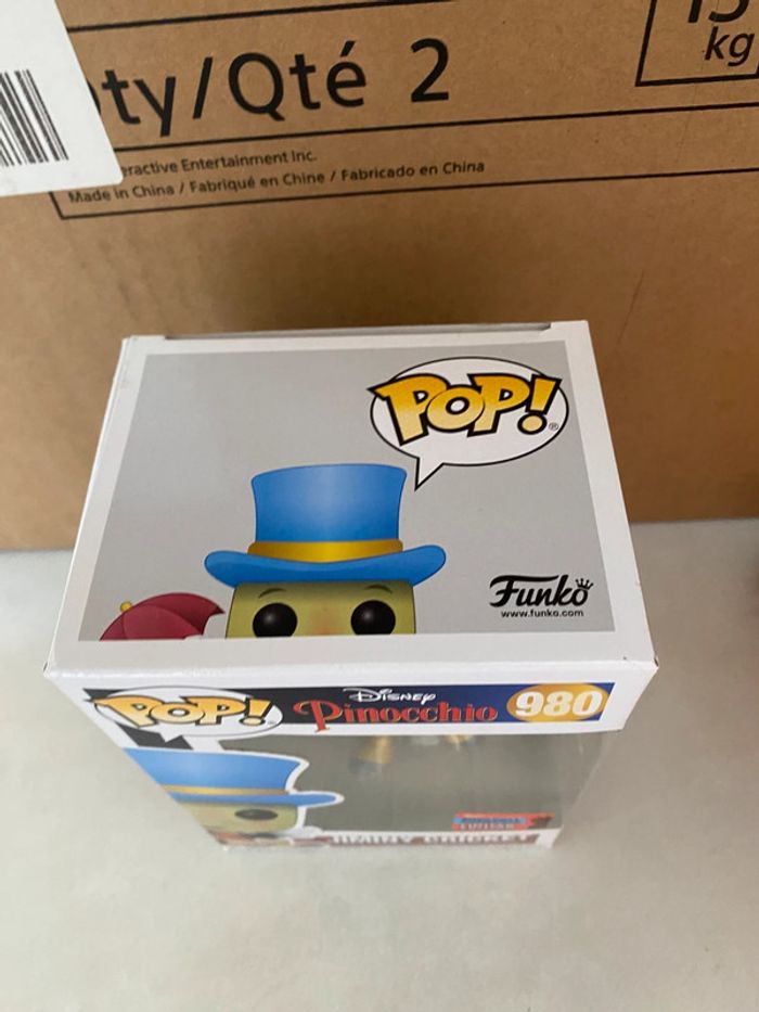 Figurine disney funko pop 980 cricket jiminy - photo numéro 2