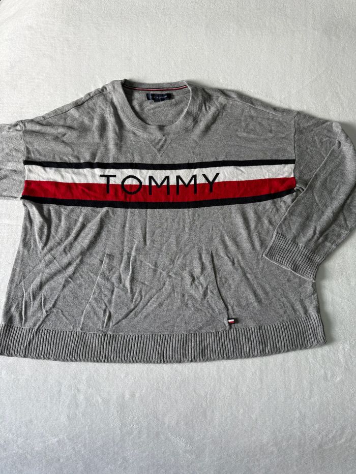 Sweat Pull gris Tommy Hilfiger homme taille XL en très bon état