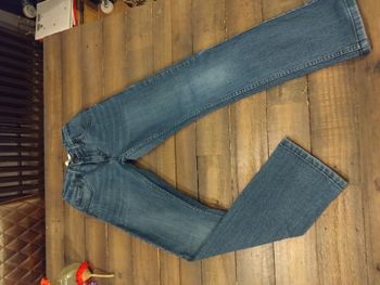 Jean Levi’s 511 Slim bleu – Enfant 9-10 ans – Très bon état
