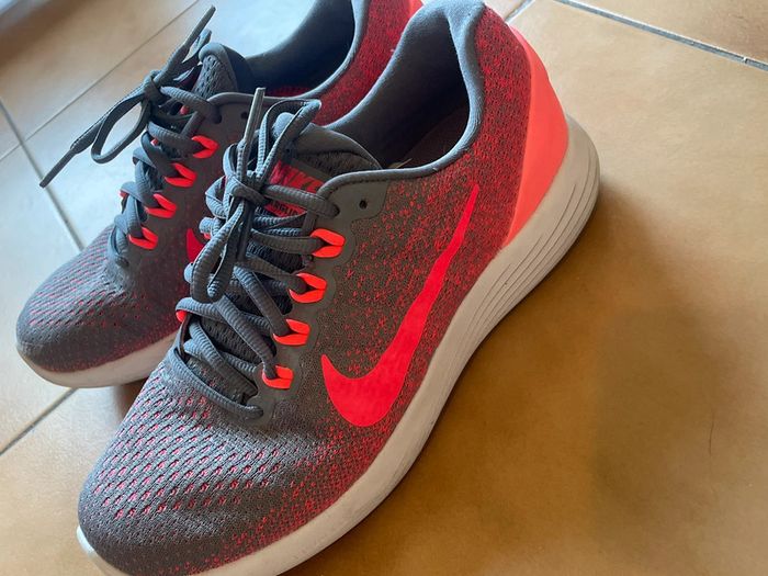 Baskets femme Nike taille 38 - photo numéro 5