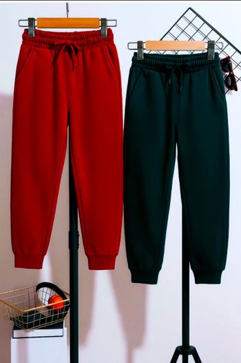 Lot de 2 pantalons de jogging 9/10 ans