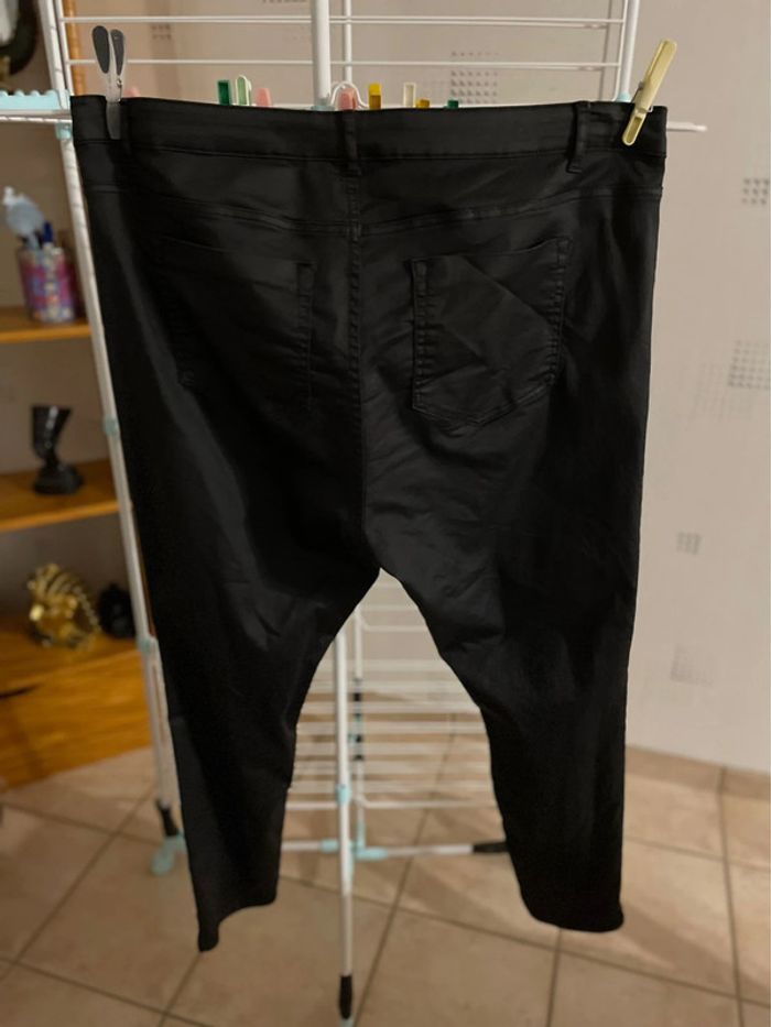 Pantalon noir femme - photo numéro 3