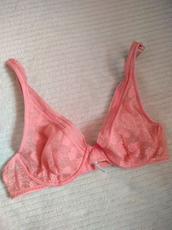 Soutien-gorge rouge gorge 90B