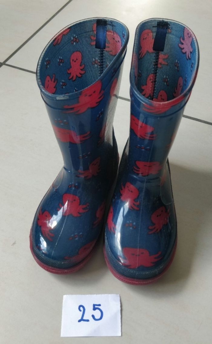 Bottes de pluie, T25