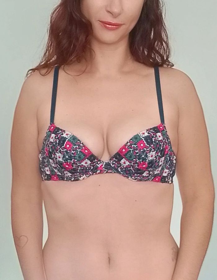 Soutien gorge broderies patchwork fleuri 90b