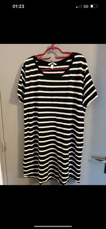 Robe rayée