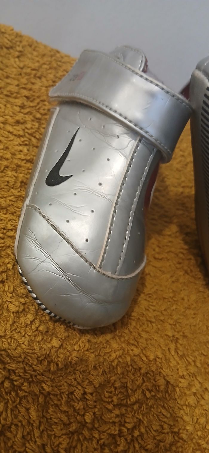 Bascket vintage Nike 90 . Mixte pointure 19,5 - photo numéro 2