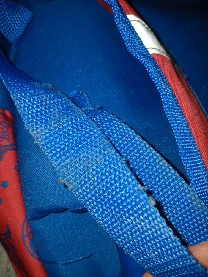 💙 Cartable à roulette Spidey. - photo numéro 8