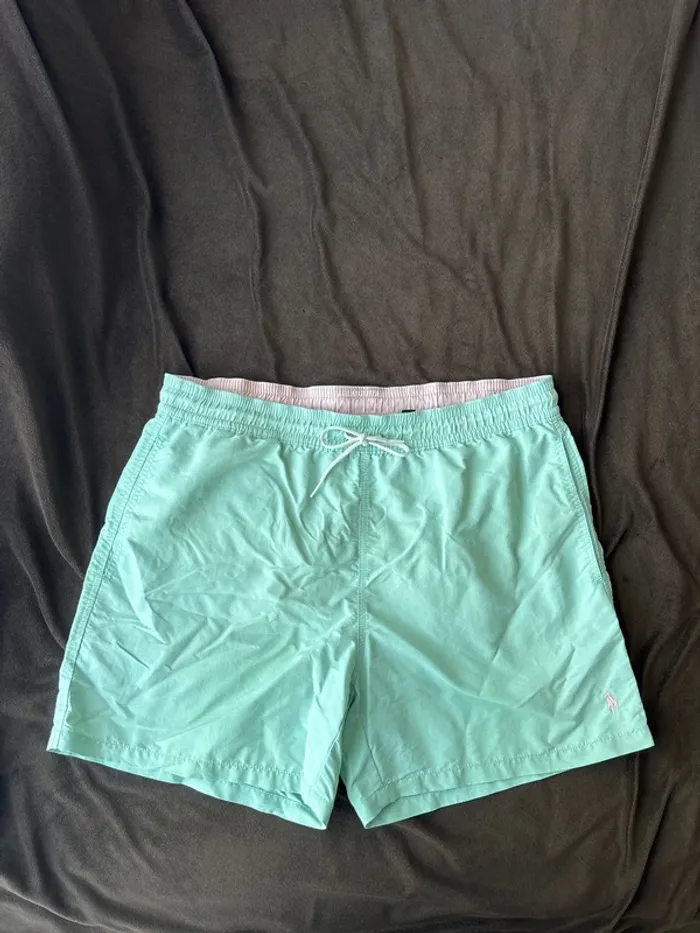 Short de bain vert d’eau
