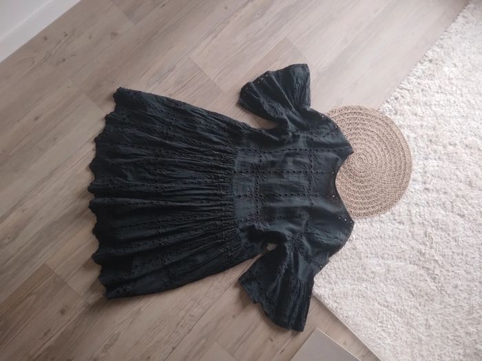 🍁Mode vacances le 7 août 🍁🌸Robe noir a volant🌸 - photo numéro 9