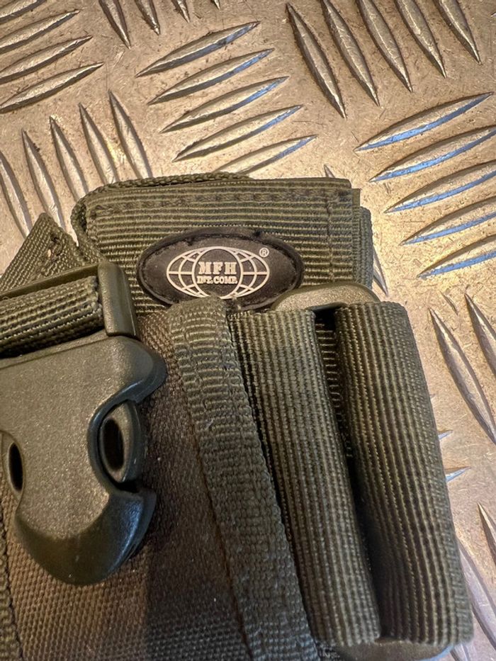 Étui téléphone mobile phone holder molle mfh od kaki neuf - photo numéro 2