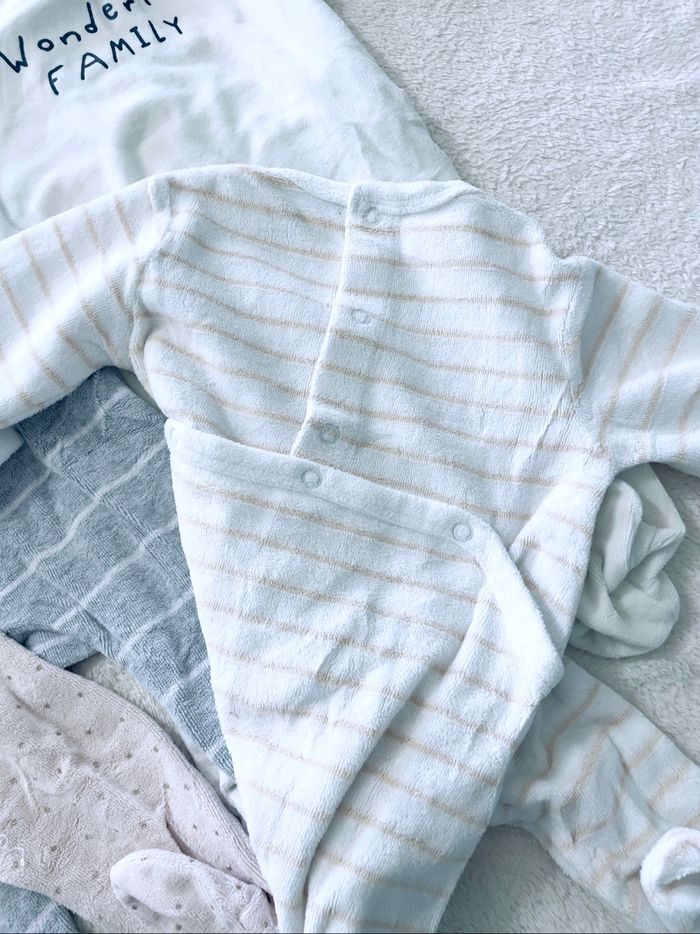 lots de 4 pyjama velours « Kiabi » T6 mois - photo numéro 6