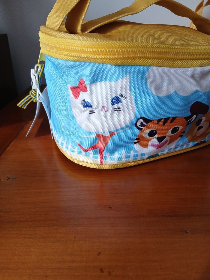 Neuf: Trousse toilette/Enfant motifs Animaux *Draeger Paris - photo numéro 2