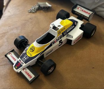Voiture Williams FW 08