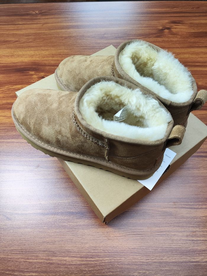 Bottes UGG Classic Ultra Mini couleur châtaigne 39 - photo numéro 3