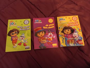 Lot de 3 livres de Dora l'exploratrice