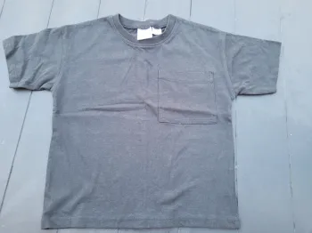 Ts noir Basique à poche zara 3/4 ans