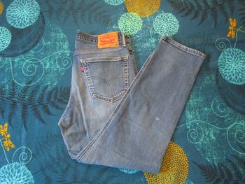 Jean Levi’s 541 coupe droite Athletic Taper Fit W32 L30 Bleu clair délavé (J244)