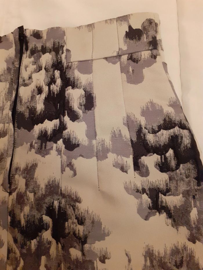 Jupe  H&M taille 34 - photo numéro 7