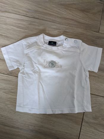 T-shirt 6 mois neuf