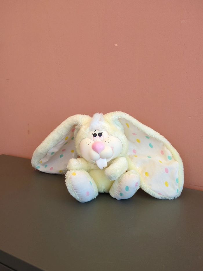 1984 Mattel Emotions peluche lapin