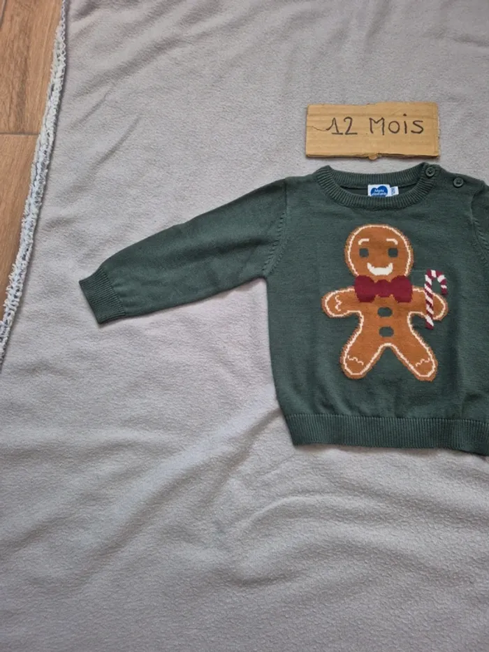 Pull 12 mois neuf - photo numéro 2