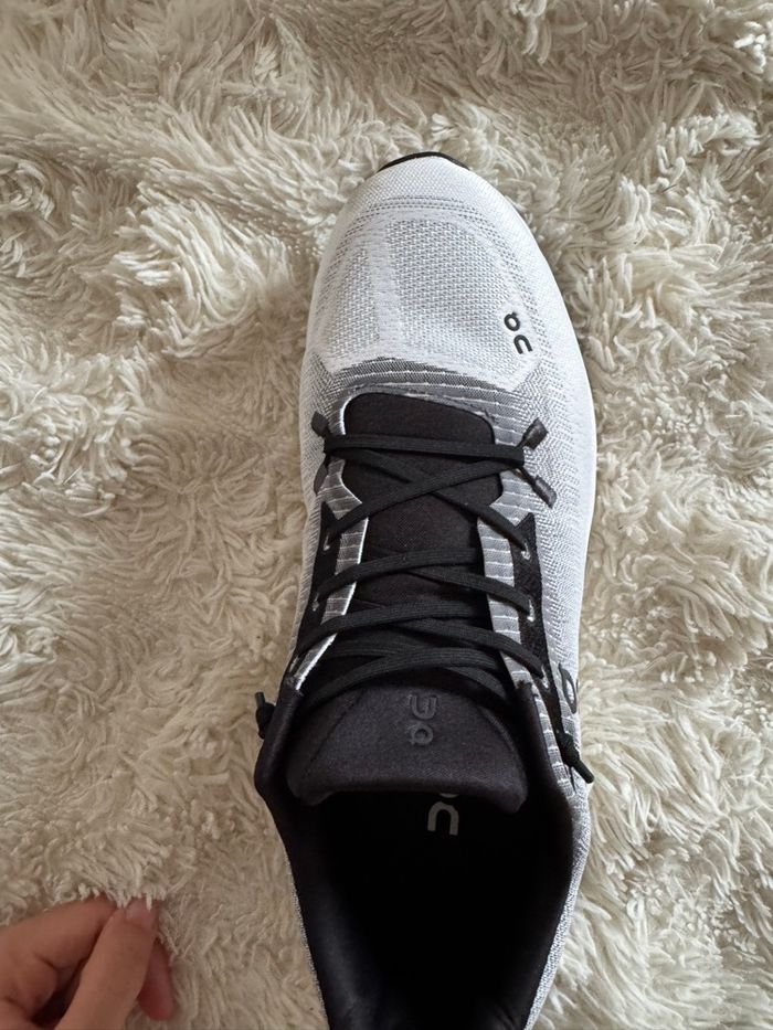 Chaussures On - photo numéro 7