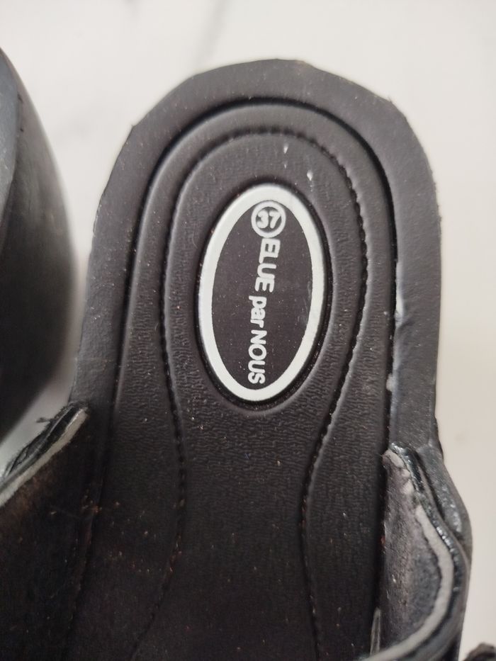 Crocs femme élue par nous taille 37 - photo numéro 2