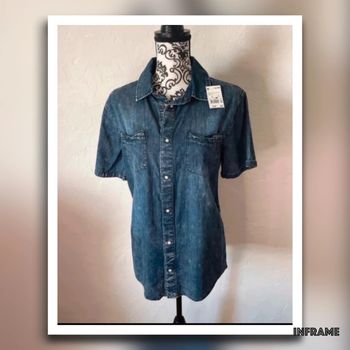 Très belle chemisette 🥰 taille 16 ans kiabi neuve