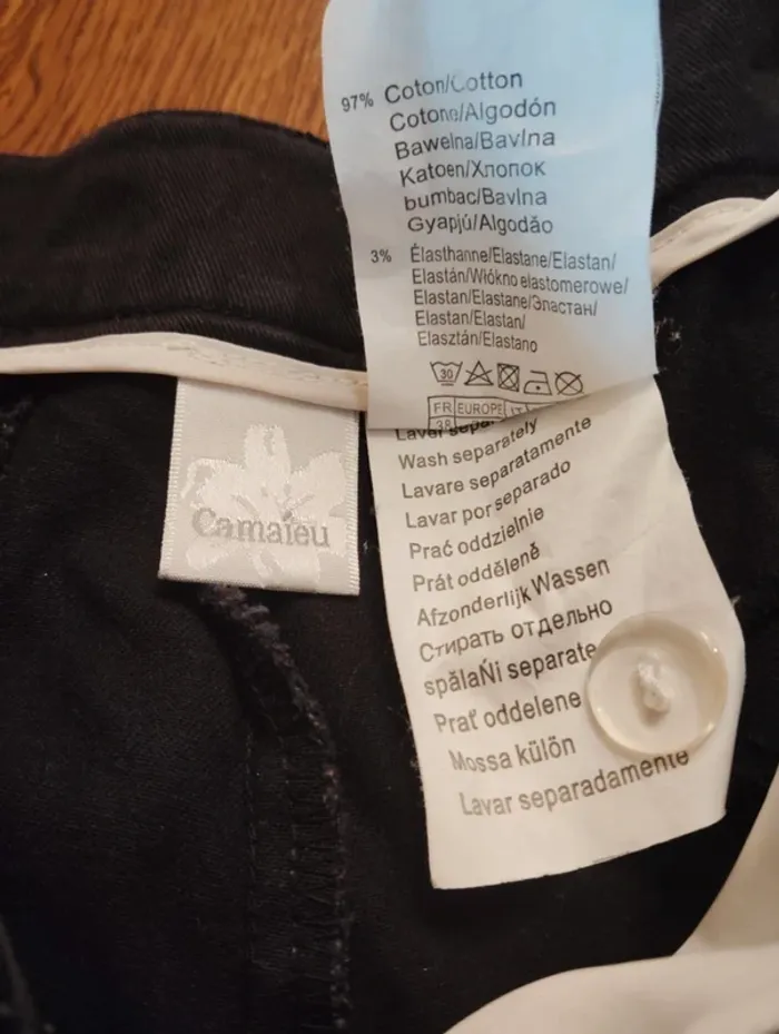 Pantalon noir - photo numéro 2
