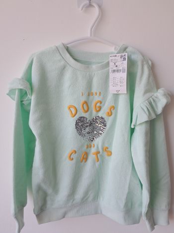Pull léger sweat 5 ans neuf 