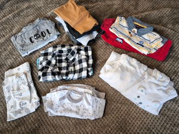 🦖 Lot de 14 Articles Garçon, Taille 3 Mois 🦖