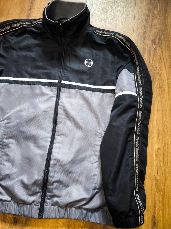 Veste Sergio Tacchini, taille S, très bon état, - photo numéro 2