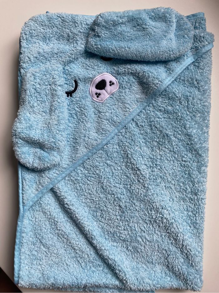 Cape de bain bleu