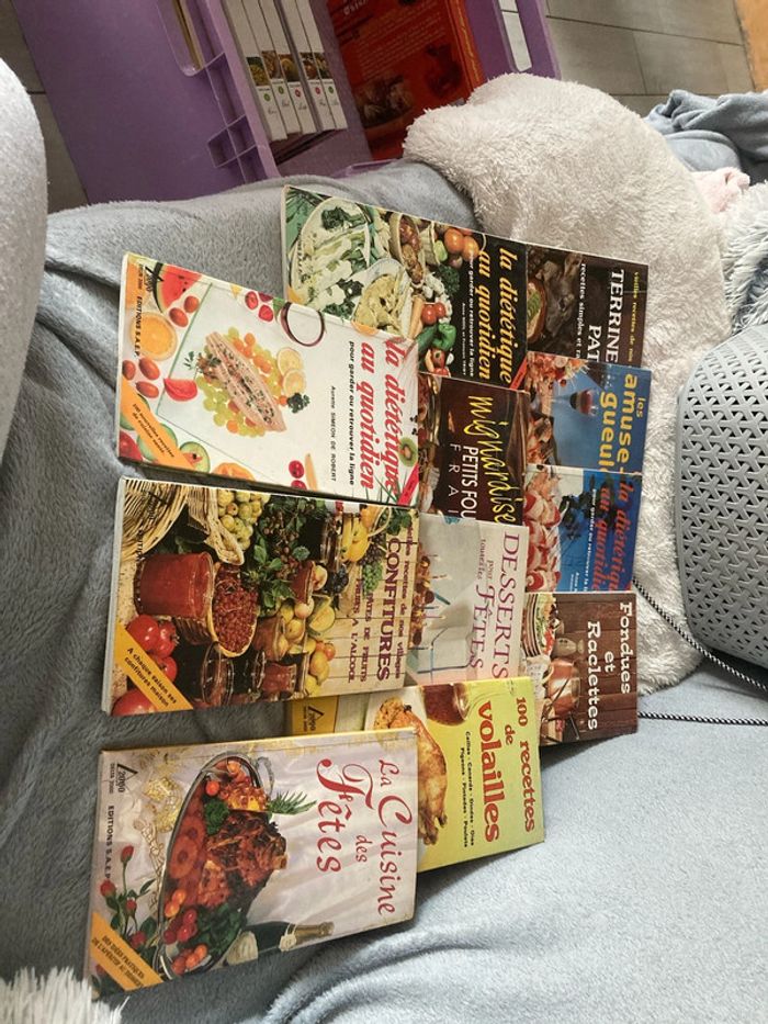 Lot de 11 livres de cuisine - photo numéro 2