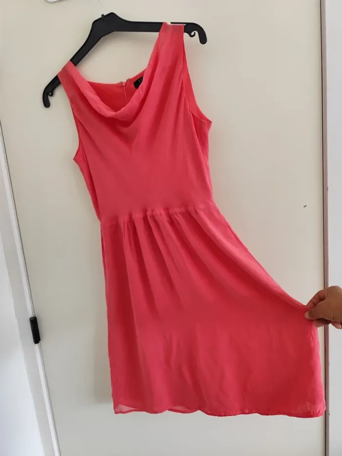 Belle robe d'été légère rose bonbon 1.2.3. Paris 100% soie - photo numéro 7