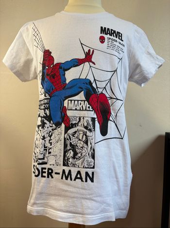 T-shirt garçon taille 128