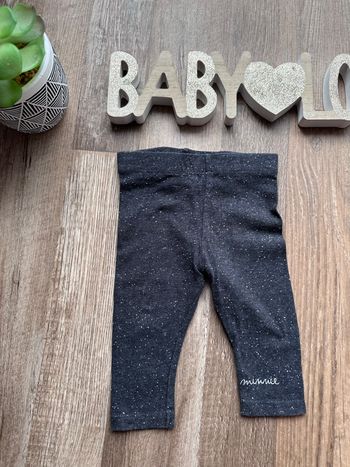 - Legging Kiabi - 6 mois - Très bon état  