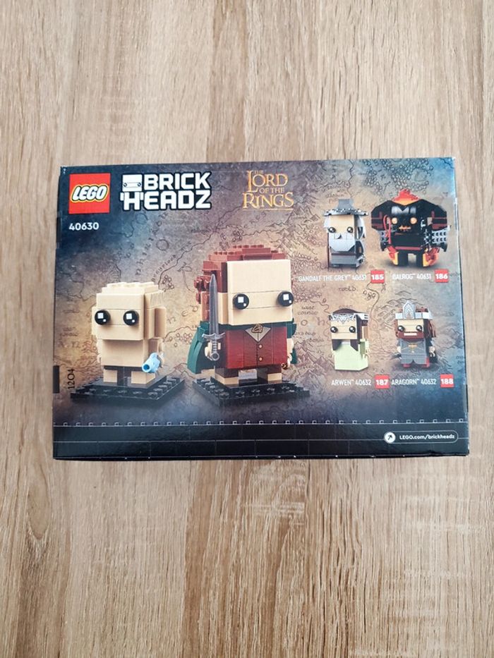 Boîte lego 40630 Frodon et Gollum Brickheadz neuve - photo numéro 2