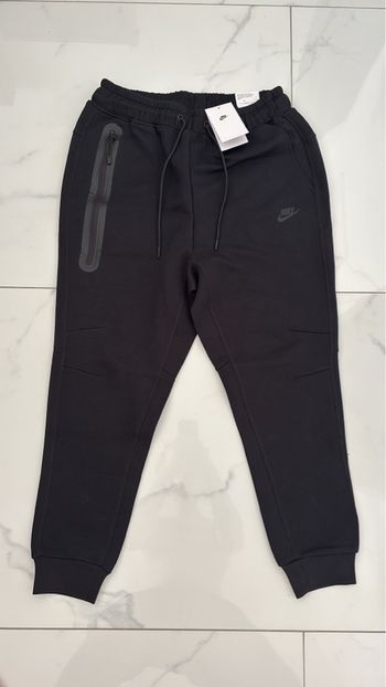 Pantalon Nike tech
